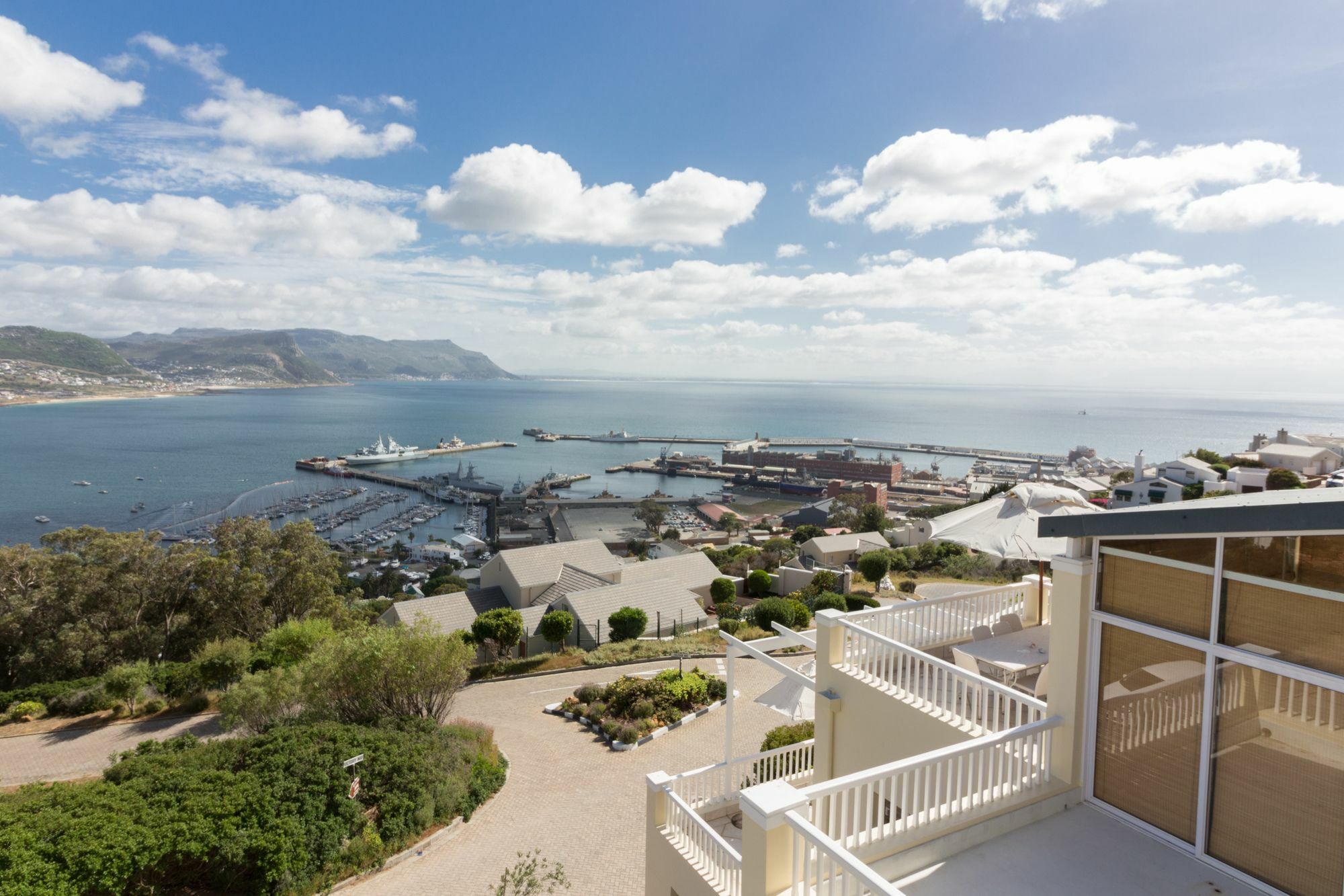 Penguin Palace Simon's Town Luaran gambar