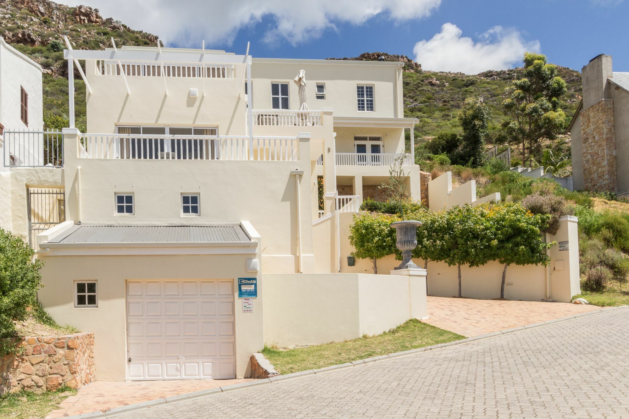Penguin Palace Simon's Town Luaran gambar